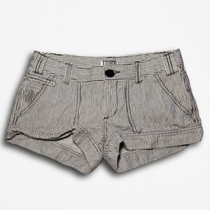 Size 5 Pinstripe Roxy Y2K Style Mini Shorts